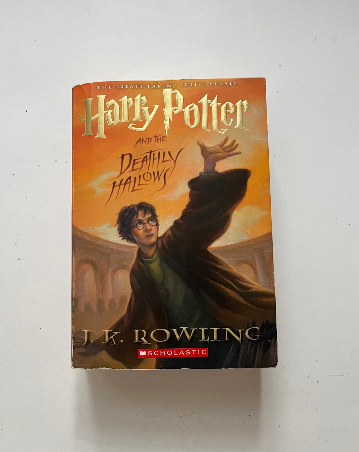 Harry Potter &amp; the Deathly Hallows by JK Rowling