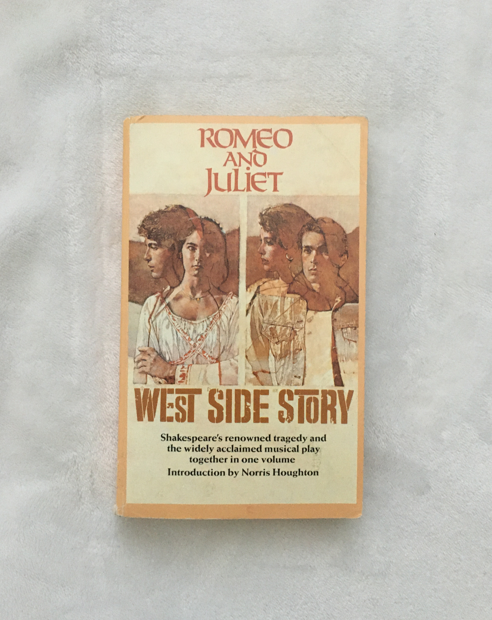 Romeo and Juliet & West Side Story, book, Ten Dollar Books, Ten Dollar Books