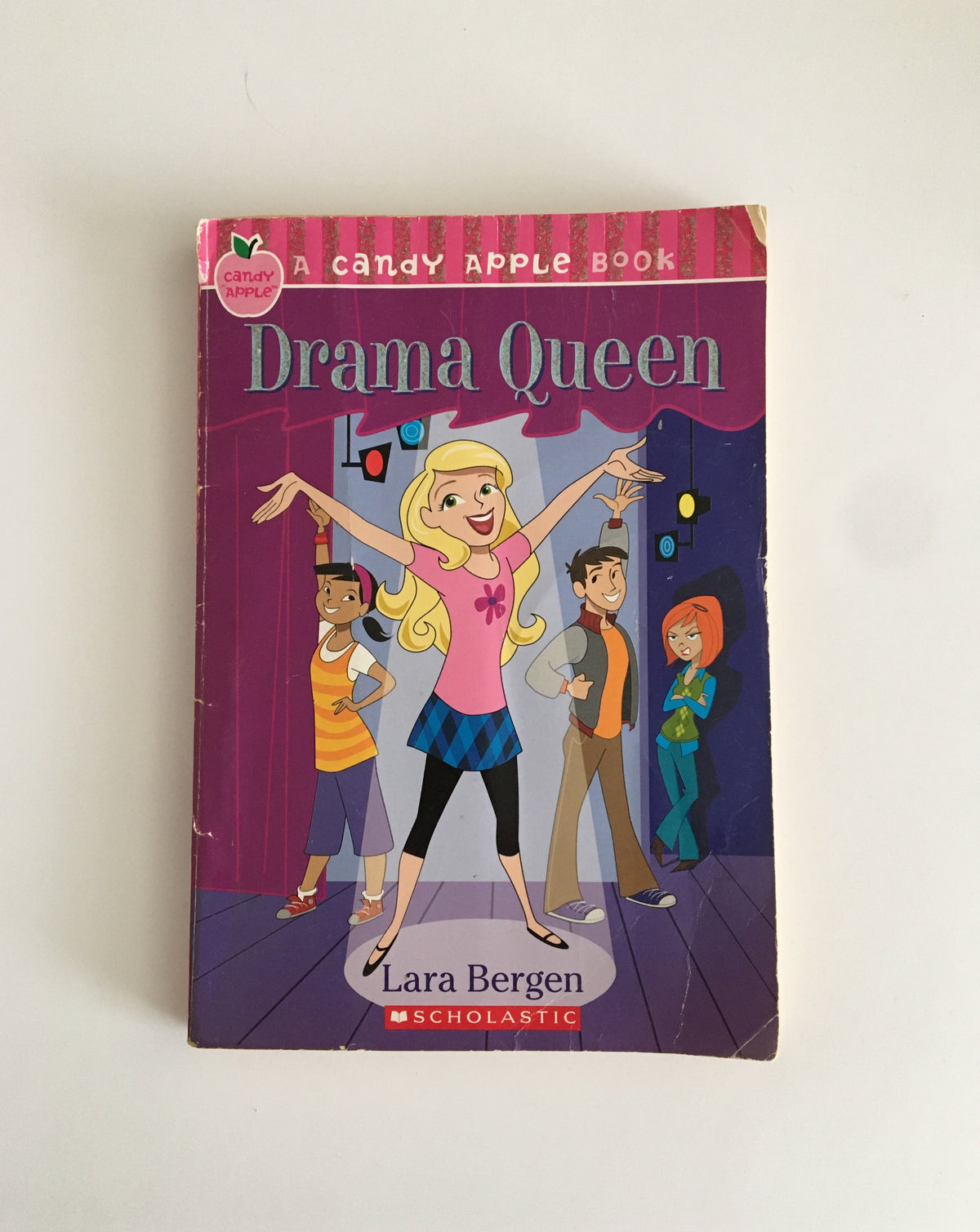 Drama Queen by Lara Bergen